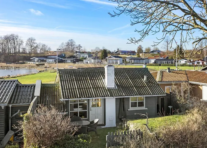 1 Bedroom Cozy In Semesterbostad *